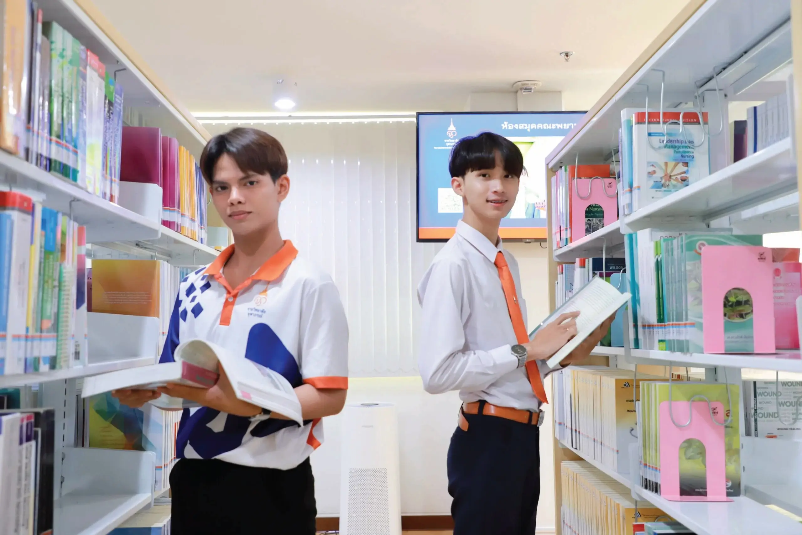 ห้องสมุดพยาบาล_3