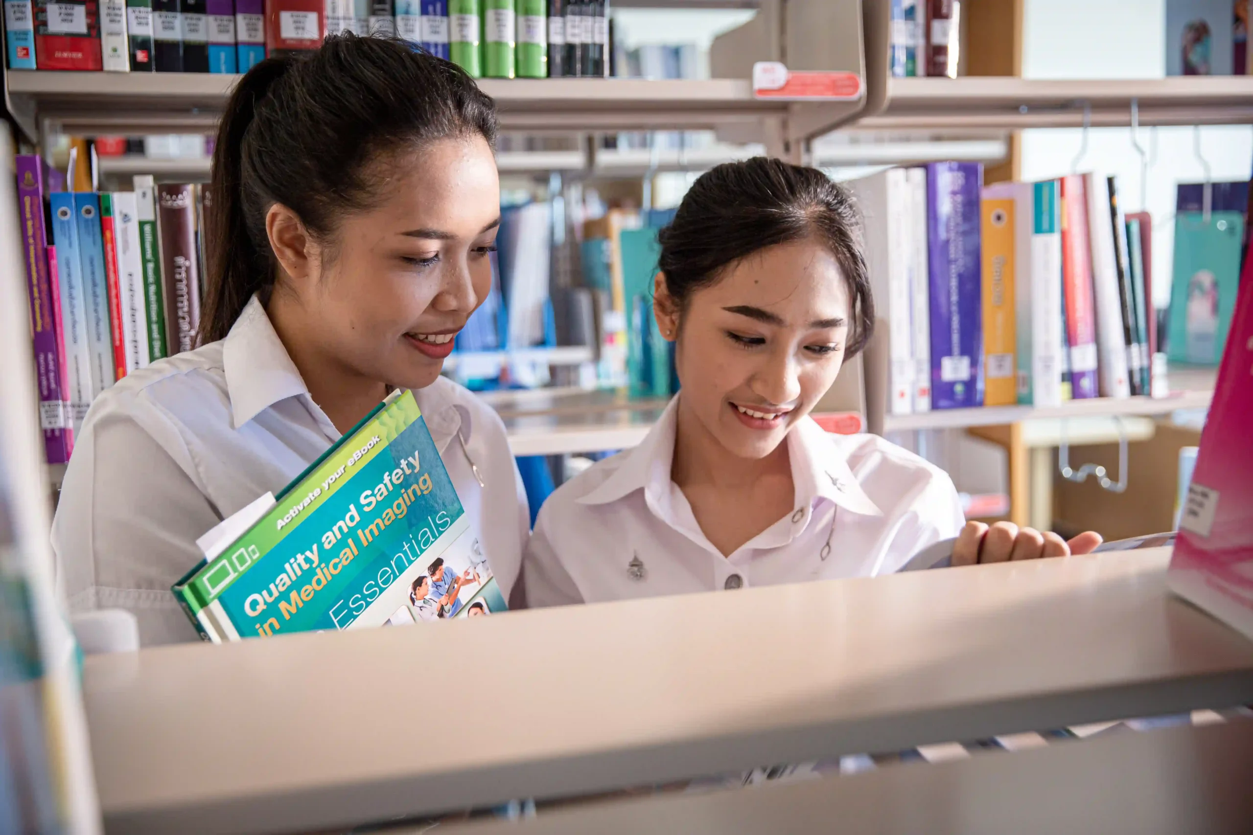 ห้องสมุดพยาบาล_8